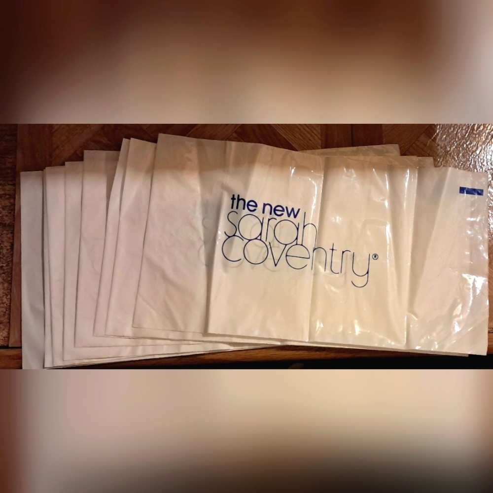 FREE with PURCHASE. SARAH COVENTRY PLASTIC BAGS (7) NEW. OLD INVENTORY.